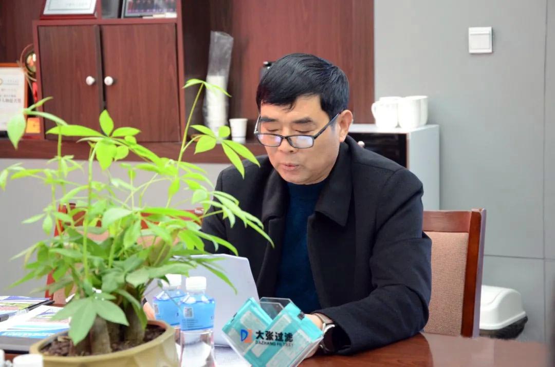 中國通用機械工業(yè)協(xié)會(huì )領(lǐng)導蒞臨大張公司考察調研(圖2)
